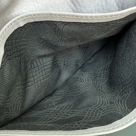 Gray Lilac Leather Women's Clutch - Picture 16 of 17